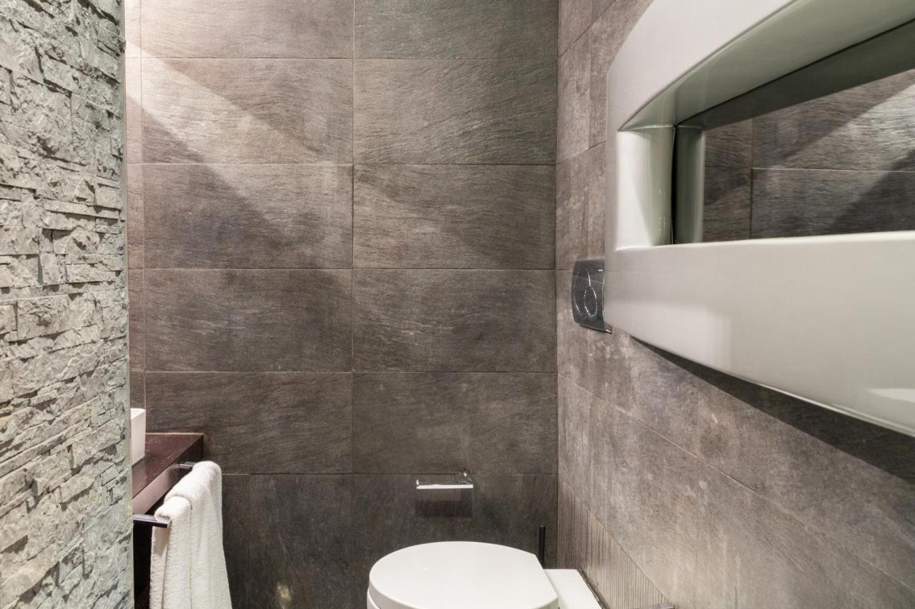 Art Inn Centro Неаполь Экстерьер фото