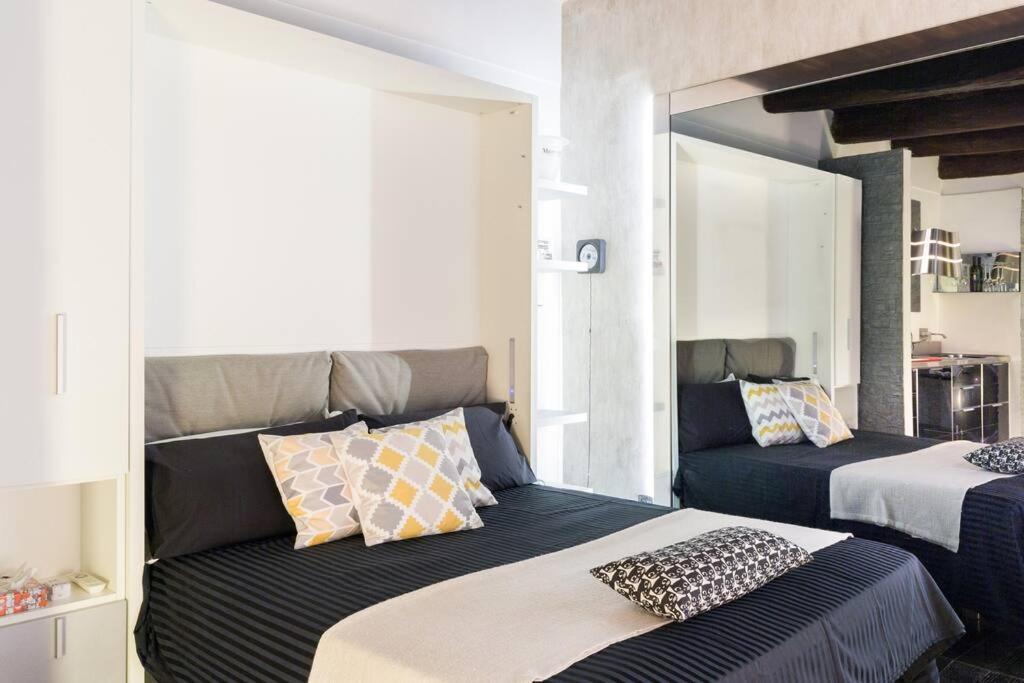 Art Inn Centro Неаполь Экстерьер фото