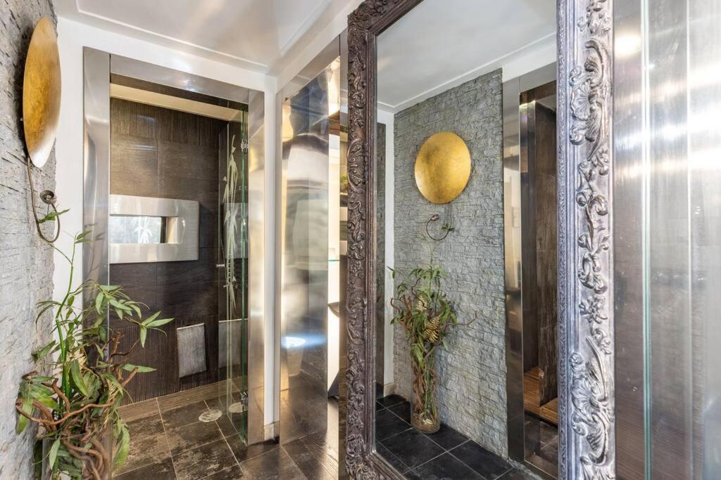 Art Inn Centro Неаполь Экстерьер фото