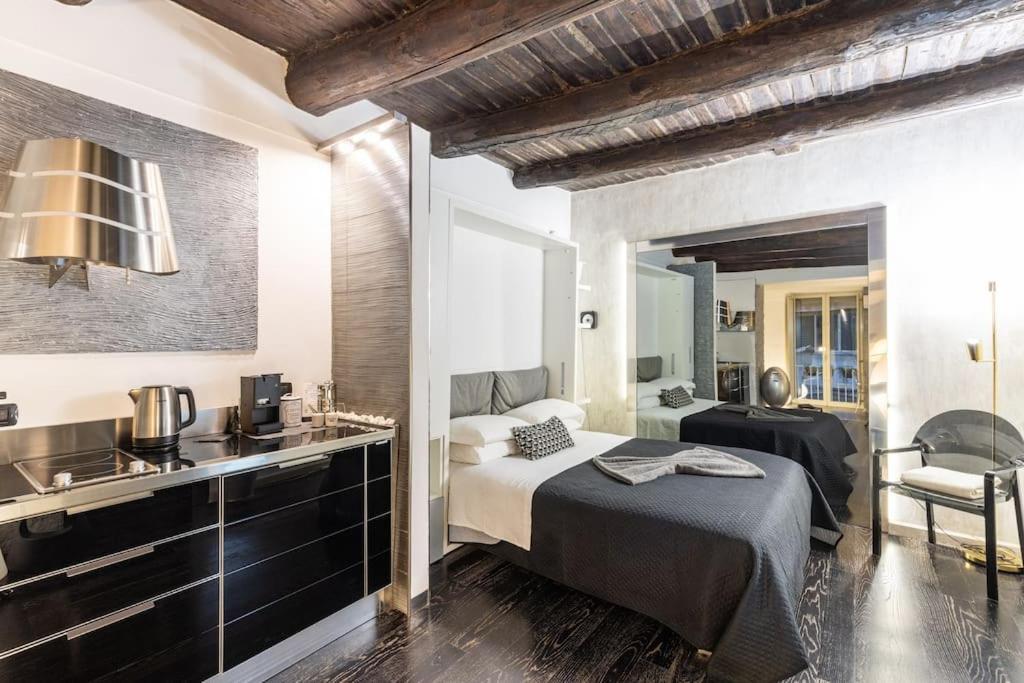 Art Inn Centro Неаполь Экстерьер фото
